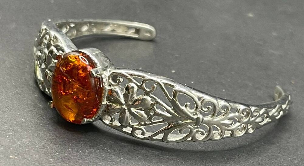 STS 925 Sterling Silver Cognac Amber Filigree Floral Oval Gemstone Cuff Bracelet